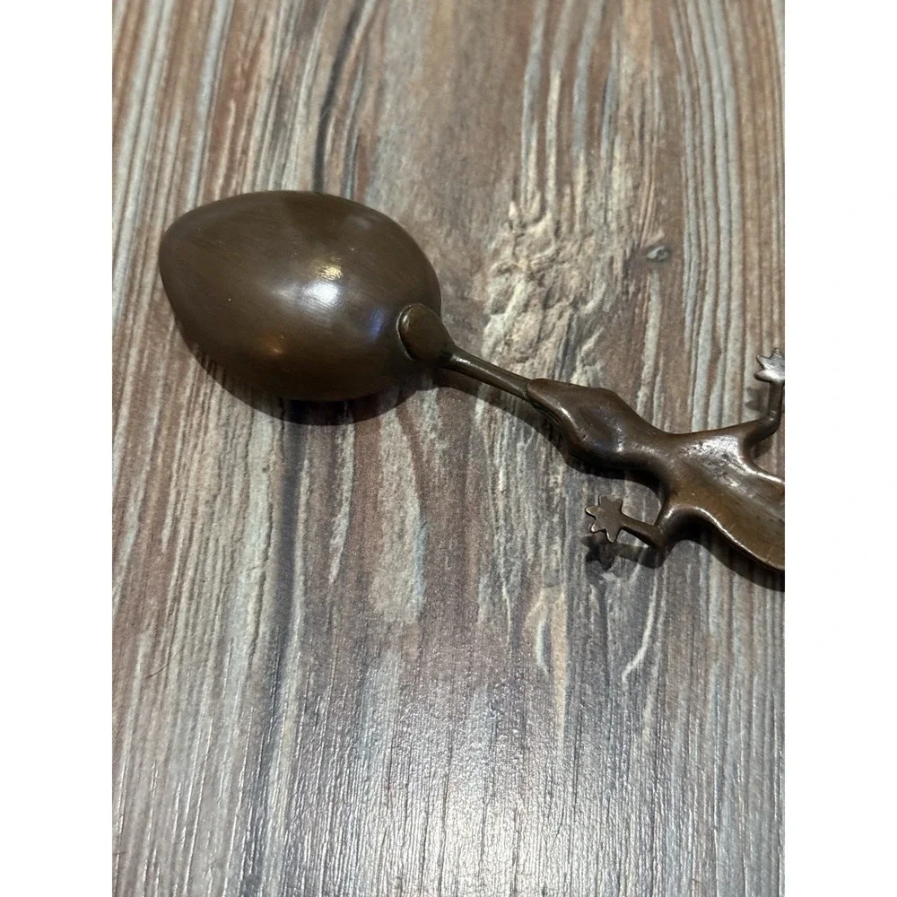 Bronze tone Lizard decorative Spoon for Reptile Enthusiasts brass